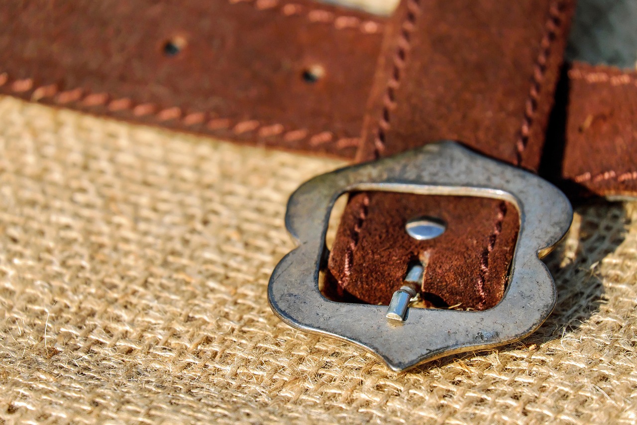 entdecken sie hochwertige kleidung, die stil und komfort vereint. unsere auswahl bietet trendige designs und langlebige materialien, perfekt für jeden anlass.