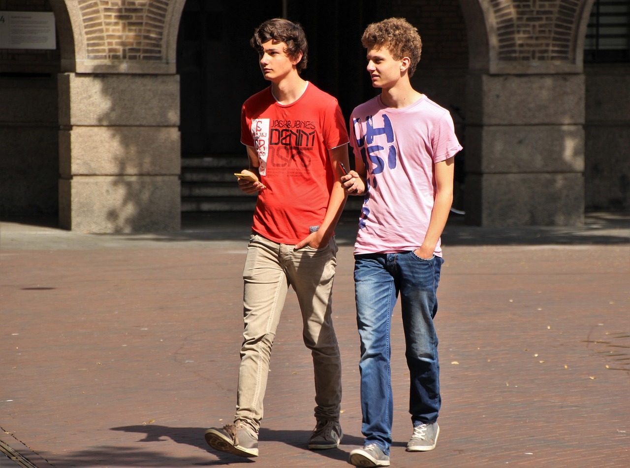 entdecken sie die welt des mobile gaming – spannende spiele, beste tipps und neueste trends für spielen unterwegs auf ihrem smartphone oder tablet.